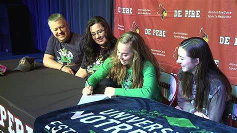 olivia fabry|De Peres Fabry signs National Letter of Intent with Notre Dame